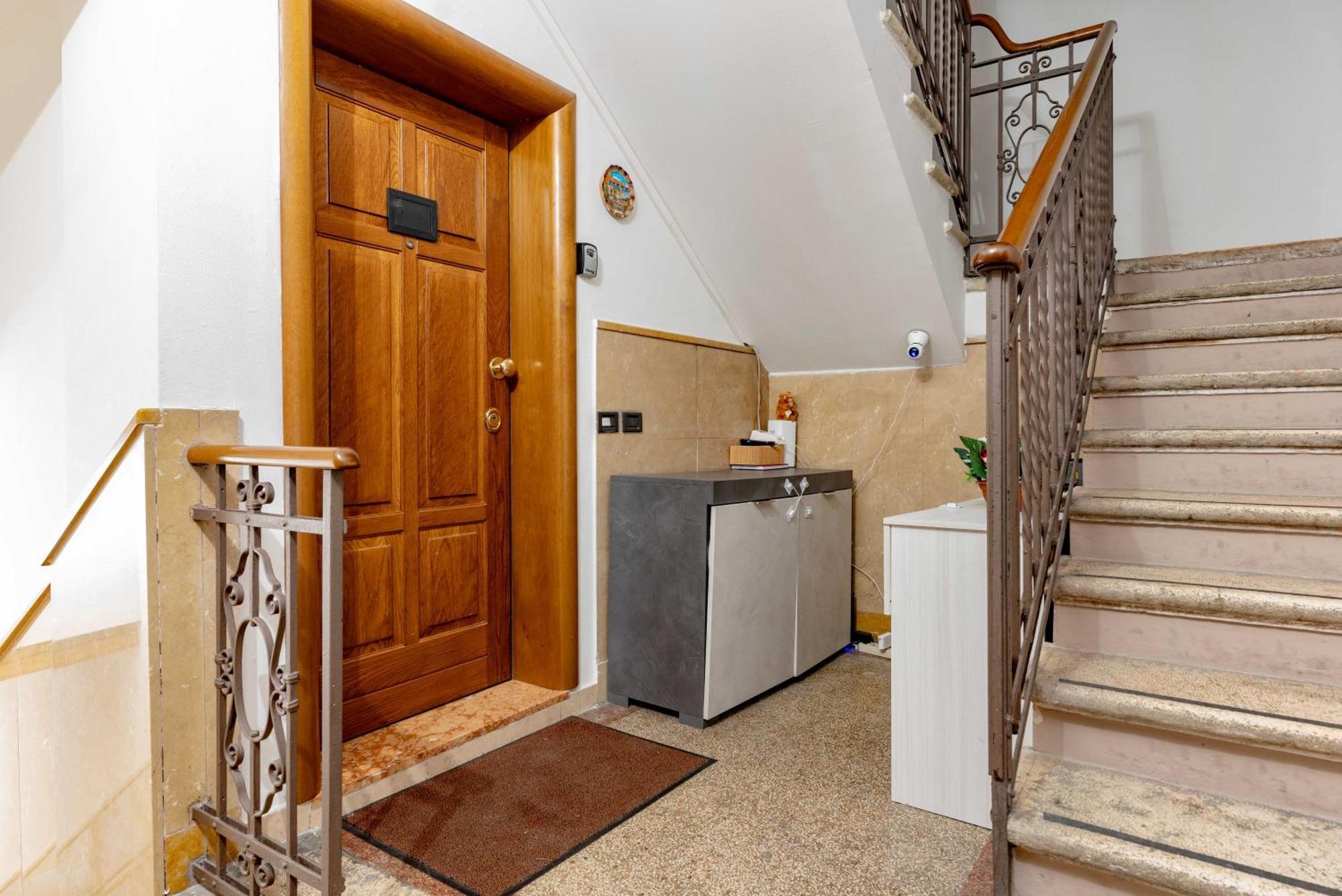 -Near Arena & Giuletta- Pet Friendly Mazzini Palace ヴェローナ エクステリア 写真